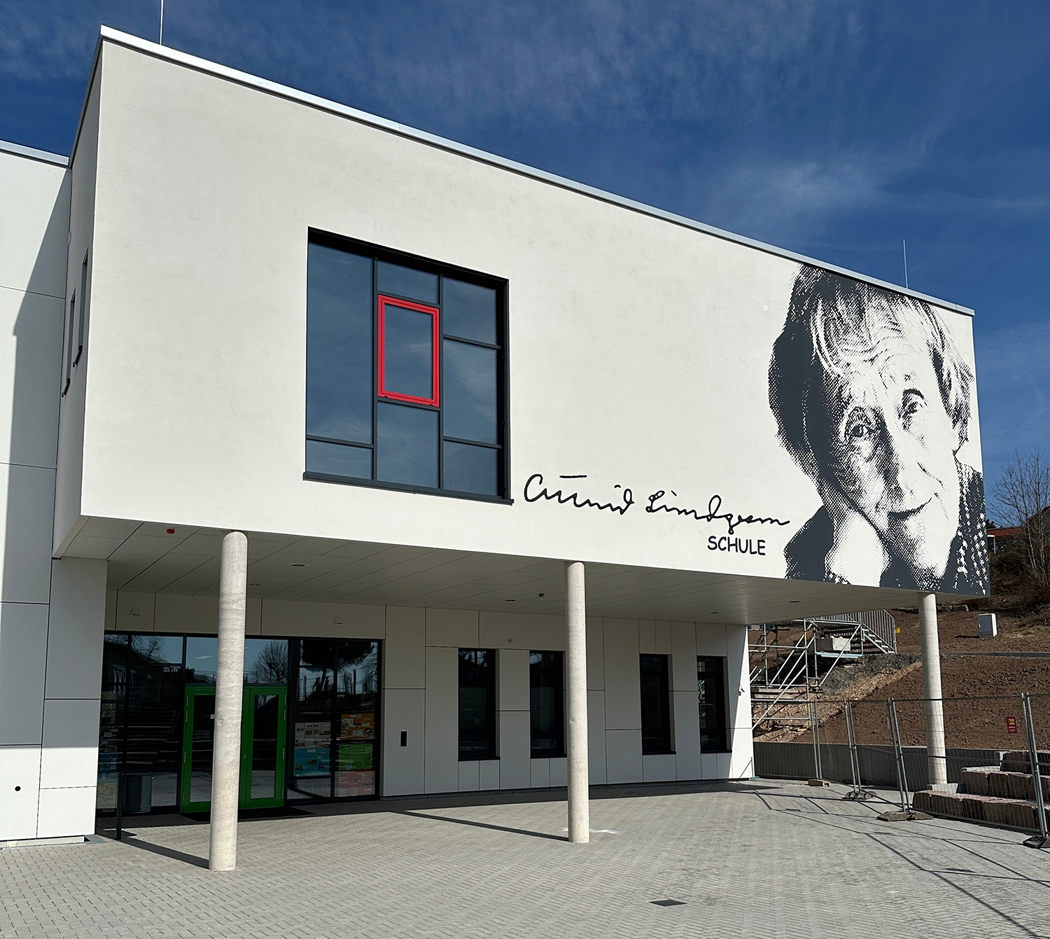 Schwalm-Eder-Kreis, Neubau Astrid-Lindgren-Grundschule Neukirchen, Außenansicht Schwalm-Eder-Kreis, Neubau Astrid-Lindgren-Grundschule Neukirchen, Außenansicht